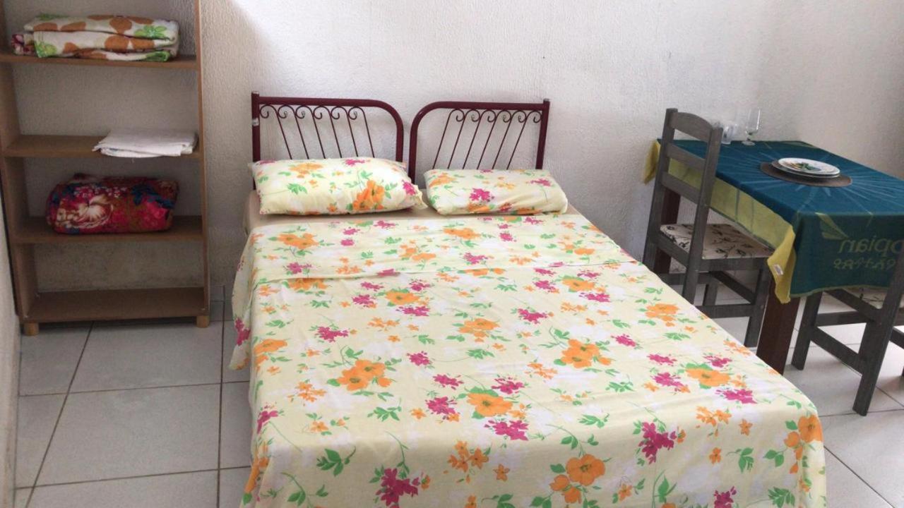 Kitnet Central Inteira Garagem Apartamento Ponta Grossa  Quarto foto